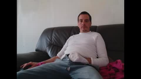 clouplefun online show from 10/28/25, 07:56