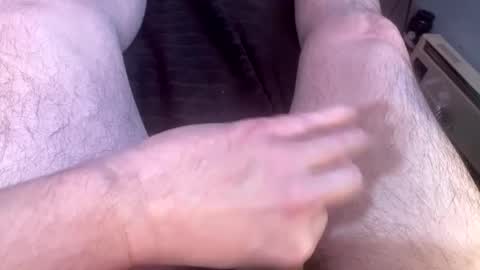 Snapshot of clover2332 chatting on 12/20/24, 05:40 Clover online show from 12/20/24, 05:40