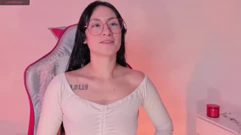 Chloe  online show from 11/08/25, 02:56