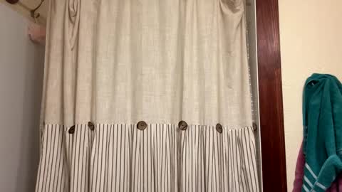 Snapshot of cloverboy1988 chatting on 01/21/25, 11:56 cloverboy1988 online show from 01/21/25, 11:56