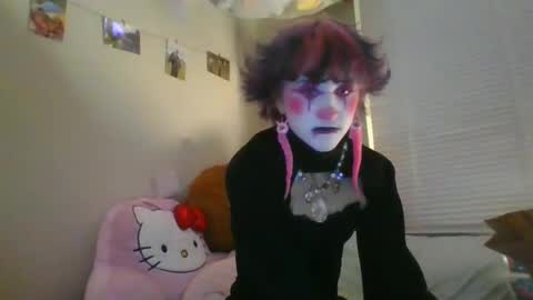 Snapshot of clownbambi chatting on 02/09/25, 02:49 clownbambi online show from 02/09/25, 02:49