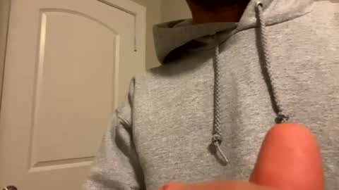 Snapshot of clt789 chatting on 02/24/25, 03:44 clt789 online show from 02/24/25, 03:44