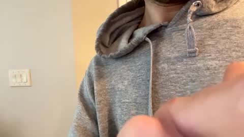 Snapshot of clt789 chatting on 03/09/25, 02:43 clt789 online show from 03/09/25, 02:43