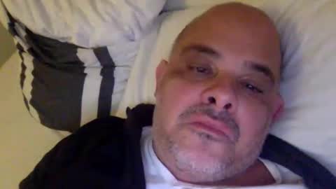 Snapshot of clubtm002 chatting on 11/25/25, 04:01 clubtm002 online show from 11/25/25, 04:01