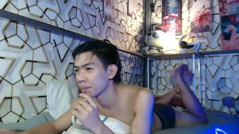 clyde_twinkx online show from 12/14/25, 02:28