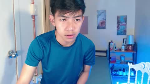 clyde_twinkx online show from 04/18/26, 02:48