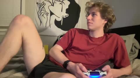 Snapshot of clydeaustin chatting on 01/03/25, 03:16 Clyde Austin online show from 01/03/25, 03:16