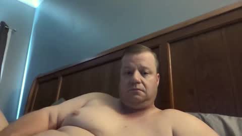 Snapshot of cmachen chatting on 12/14/25, 04:01 cmachen online show from 12/14/25, 04:01