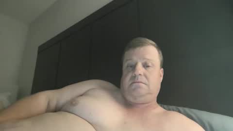 cmachen online show from 04/17/26, 02:25