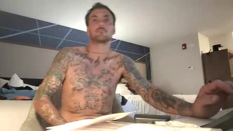 Snapshot of cmane546389 chatting on 10/30/25, 05:20 cmane546389 online show from 10/30/25, 05:20