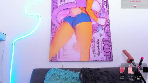 cmila0713 online show from 04/04/26, 12:31