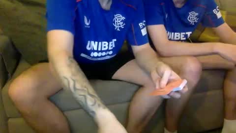 Snapshot of cni124 chatting on 11/14/25, 11:35 cni124 online show from 11/14/25, 11:35