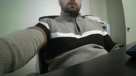 Snapshot of coaltrane chatting on 10/31/25, 05:03 Coaltrane online show from 10/31/25, 05:03