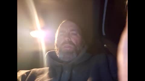 Snapshot of cobracumming chatting on 12/16/25, 06:18 cobracumming online show from 12/16/25, 06:18