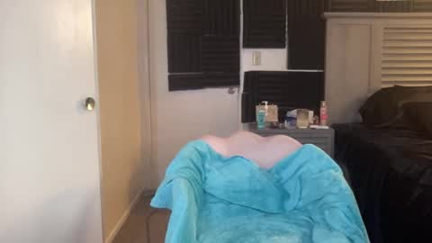 Snapshot of cocanutt_ chatting on 01/10/26, 07:43 CocaNutt online show from 01/10/26, 07:43