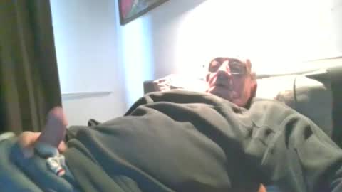 Snapshot of cock9635 chatting on 02/04/25, 01:27 cock9635 online show from 02/04/25, 01:27