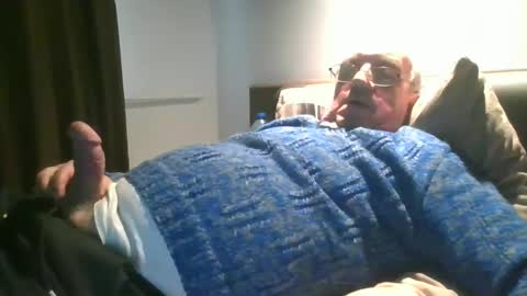 Snapshot of cock9635 chatting on 03/02/25, 01:38 cock9635 online show from 03/02/25, 01:38