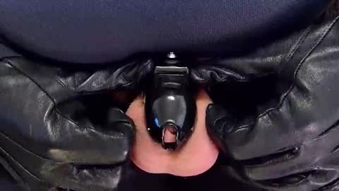 Snapshot of cock_locked chatting on 12/12/24, 10:20 Locked online show from 12/12/24, 10:20