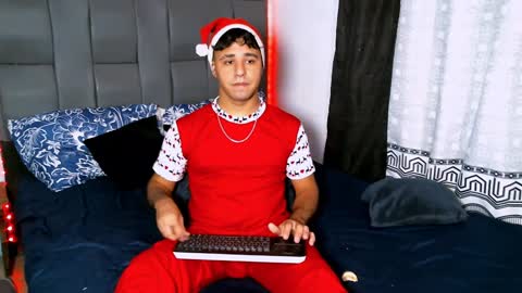 Jason online show from 01/01/25, 11:07