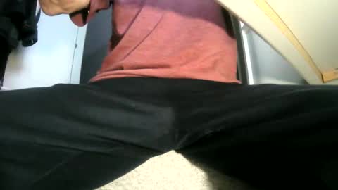 Snapshot of cockneegeezer chatting on 01/17/25, 11:40 Ask me online show from 01/17/25, 11:40