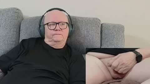 Charlie. online show from 11/05/25, 11:54