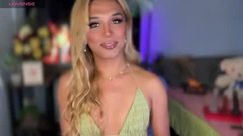Snapshot of cockprincess_dianna chatting on 07/25/26, 08:50 PrincessDianna IslandGirl CUMSHOW in PVT and PASSWORDSHOW online show from 07/25/26, 08:50