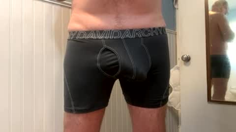 Snapshot of cocksoutjerking chatting on 06/13/26, 05:22 cocksoutjerking online show from 06/13/26, 05:22