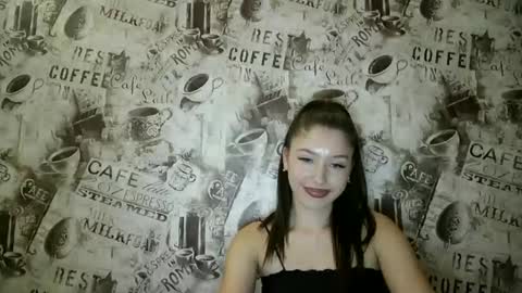 Snapshot of cocoberry1 chatting on 02/24/25, 07:19 cocoberry1 online show from 02/24/25, 07:19