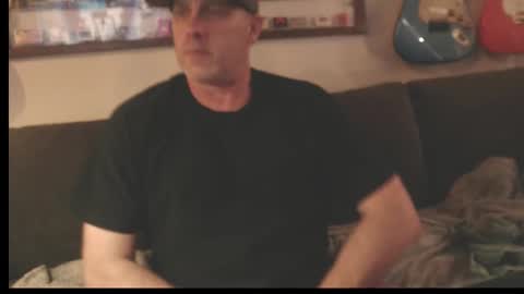coconut13 online show from 10/24/25, 02:52