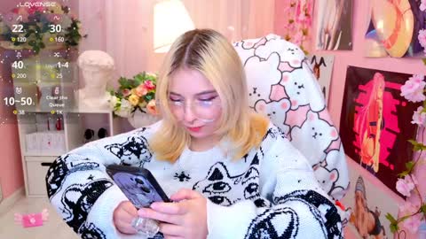 Mia online show from 01/16/25, 03:23