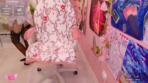 Mia online show from 02/06/25, 09:06