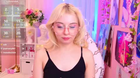 Mia online show from 03/06/25, 03:35