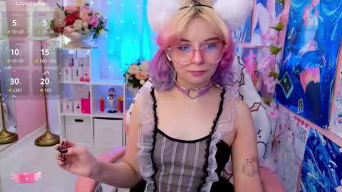 Mia online show from 11/15/25, 09:54