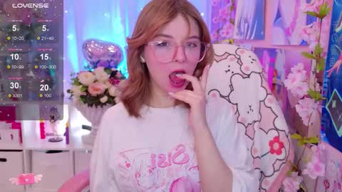 Mia online show from 02/16/26, 09:00