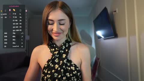 Snapshot of coconutaura chatting on 10/22/25, 05:02 Anna online show from 10/22/25, 05:02