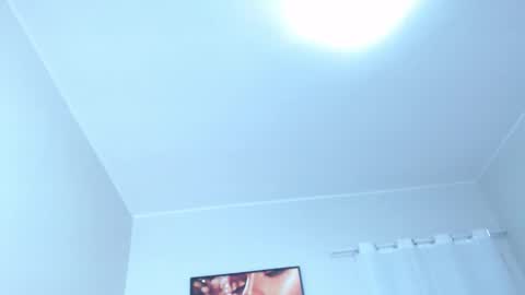 coconutt_oil online show from 02/22/26, 09:08