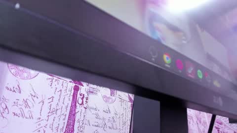 Cocoo  online show from 04/18/26, 12:20