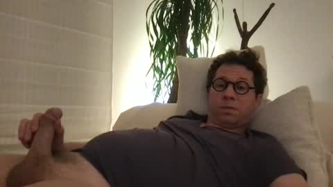 Snapshot of cocototo21 chatting on 12/22/24, 07:31 cocototo21 online show from 12/22/24, 07:31