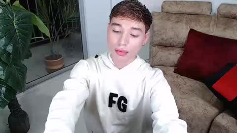 Coddy online show from 02/06/25, 01:27