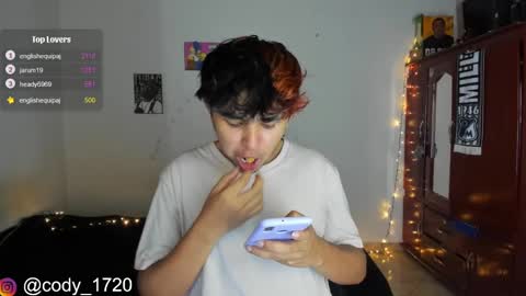 Snapshot of cody_evanss chatting on 03/07/25, 02:36 cody online show from 03/07/25, 02:36