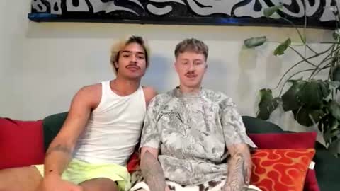 Snapshot of codygunzxxx2 chatting on 06/24/26, 02:32 Cody and Emeraldboy online show from 06/24/26, 02:32