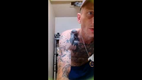 codywatters14 online show from 05/01/26, 07:35