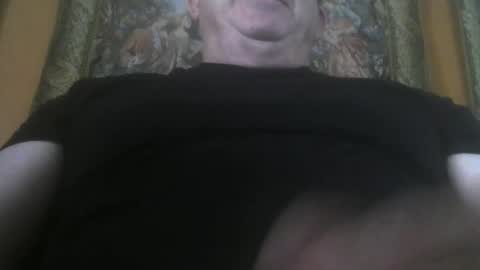 Snapshot of coffee90028 chatting on 02/04/25, 05:01 coffee90028 online show from 02/04/25, 05:01