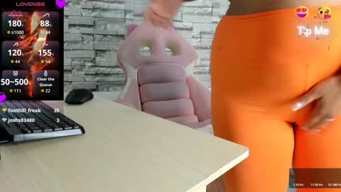 laurita online show from 11/13/25, 01:59