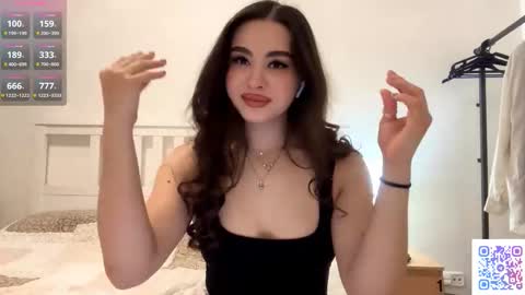 Yumi online show from 03/24/26, 12:26