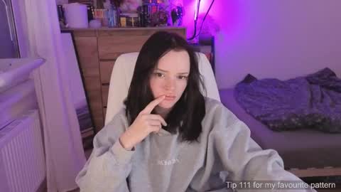 Olivia online show from 03/04/26, 08:59