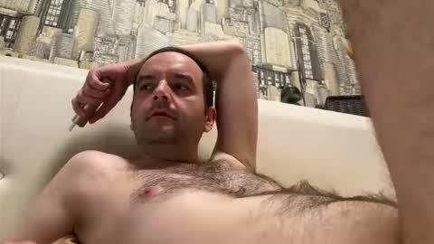 colambus555 online show from 12/16/25, 07:30