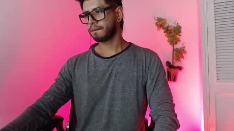 Snapshot of colby_smit chatting on 10/24/25, 06:59 Colby online show from 10/24/25, 06:59