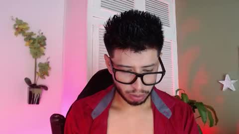 Snapshot of colby_smit chatting on 11/12/25, 07:57 Colby online show from 11/12/25, 07:57