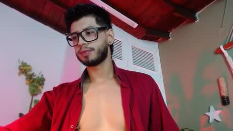 Snapshot of colby_smit chatting on 11/16/25, 07:52 Colby online show from 11/16/25, 07:52